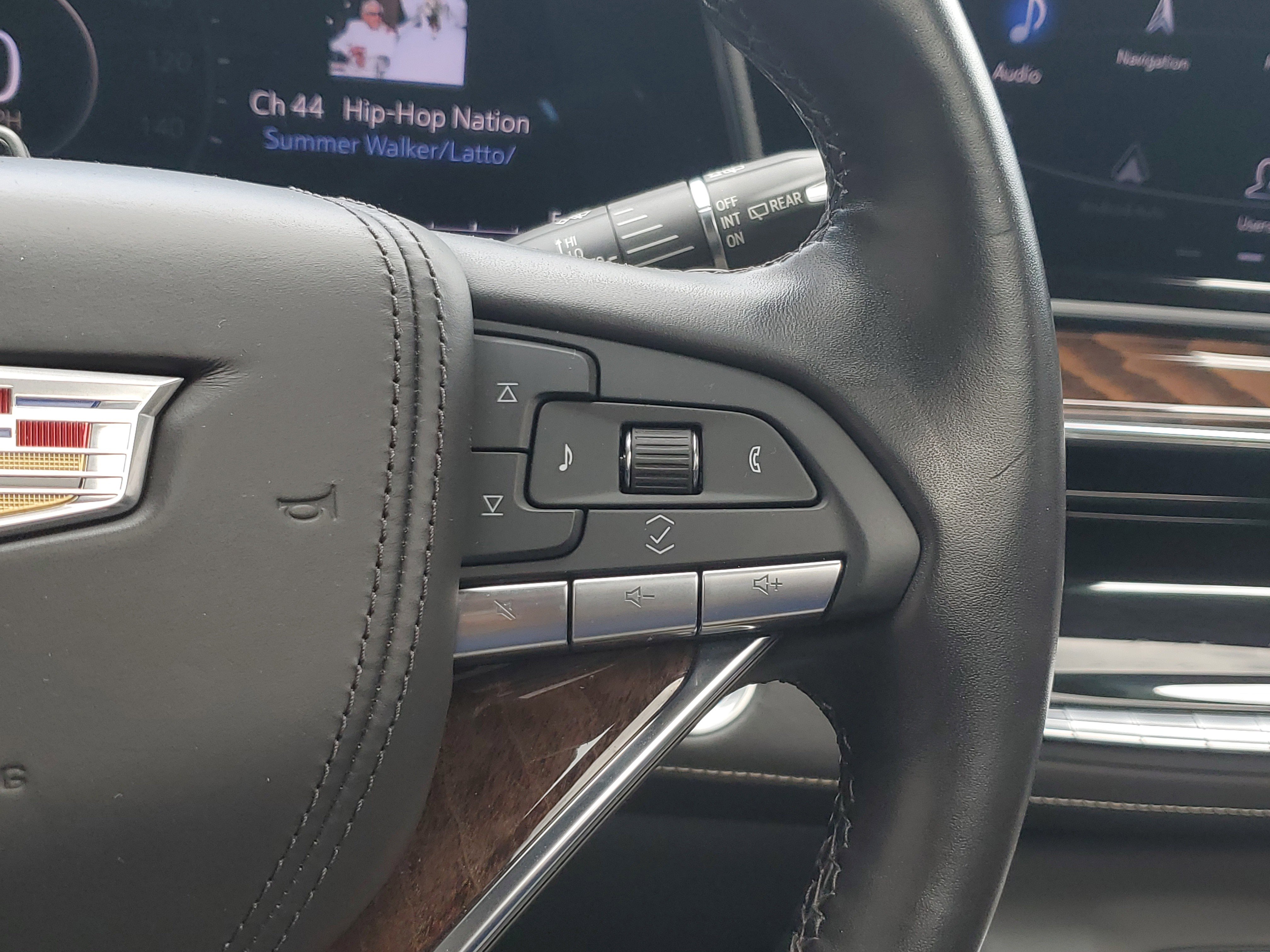 Used 2022 Cadillac Escalade ESV Sport Platinum w/ LPO, ONYX Package image 26