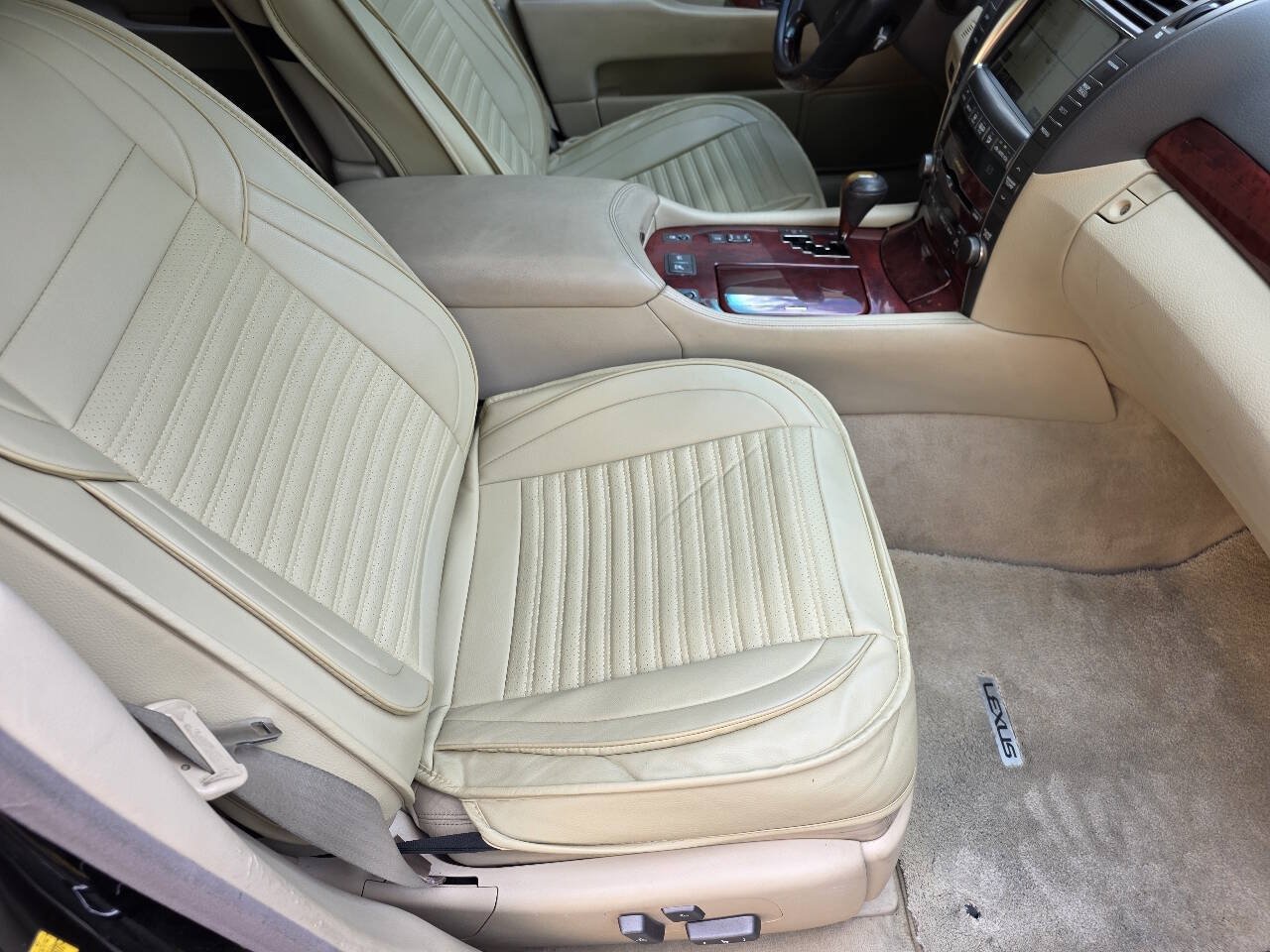 Used 2008 Lexus LS 460 w/ Comfort Pkg RWD image 22