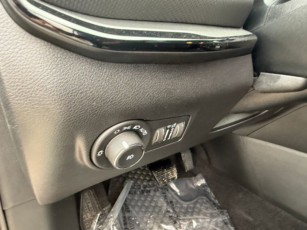 New 2026 Jeep Compass Trailhawk image 23