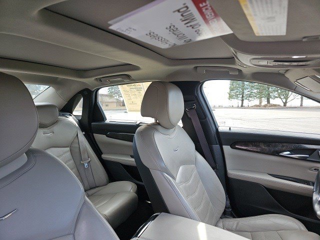 Used 2017 Cadillac CT6 Luxury image 13