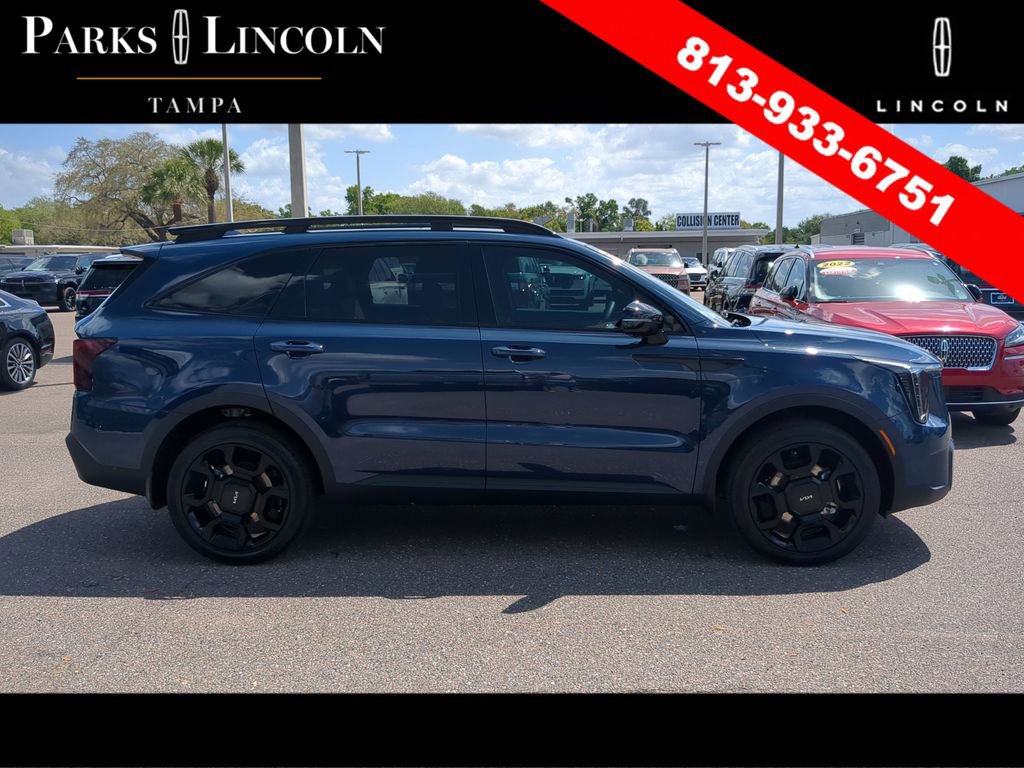 Used 2024 Kia Sorento SX Prestige w/ Olive Brown Leather Package image 3