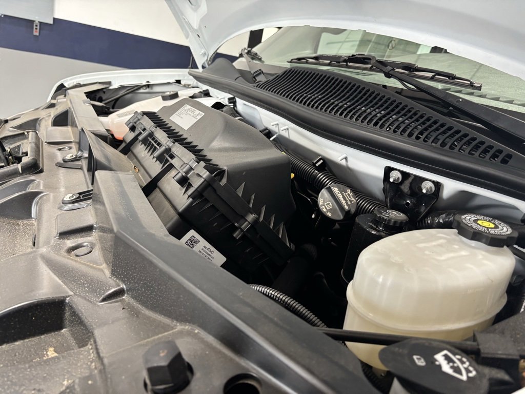 New 2025 Chevrolet Express 2500 w/ Driver Convenience Package image 10