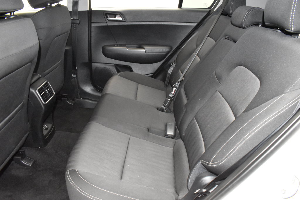 Used 2019 Kia Sportage LX AWD/4WD image 31