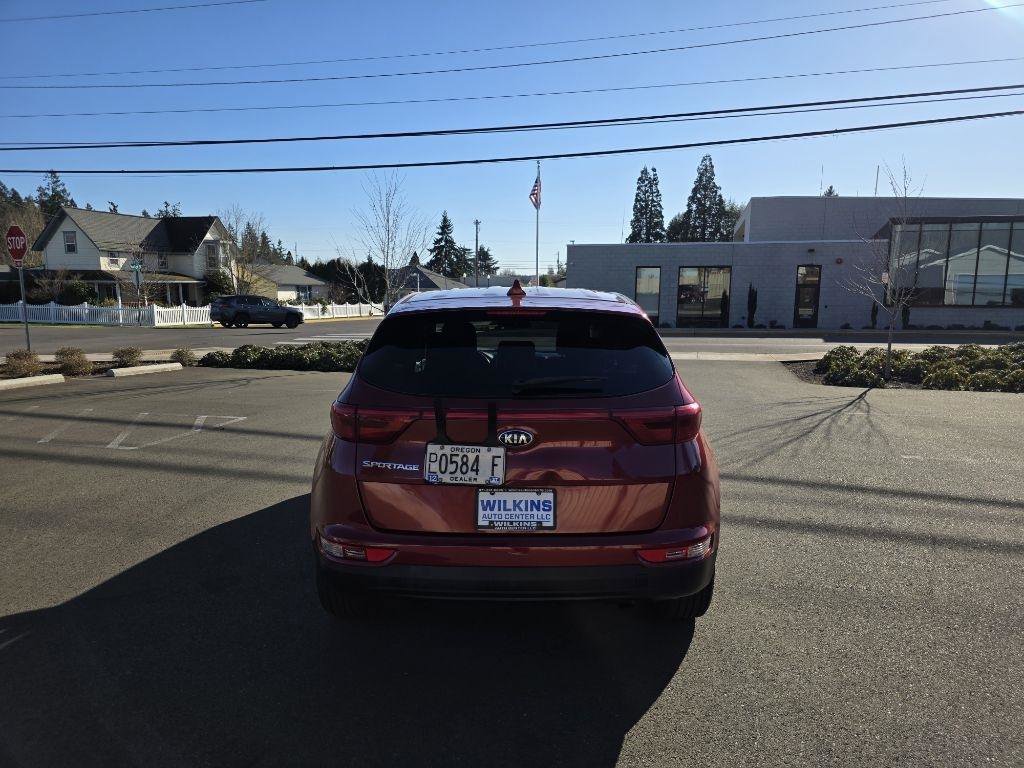 Used 2018 Kia Sportage LX AWD/4WD image 6