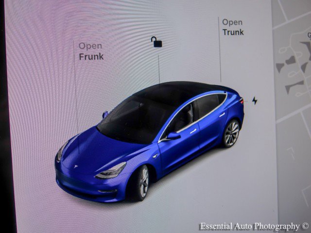 Used 2018 Tesla Model 3 Long Range image 17