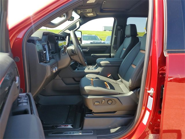 New 2026 GMC Sierra 2500 AT4 w/ AT4 Premium Plus Package image 10