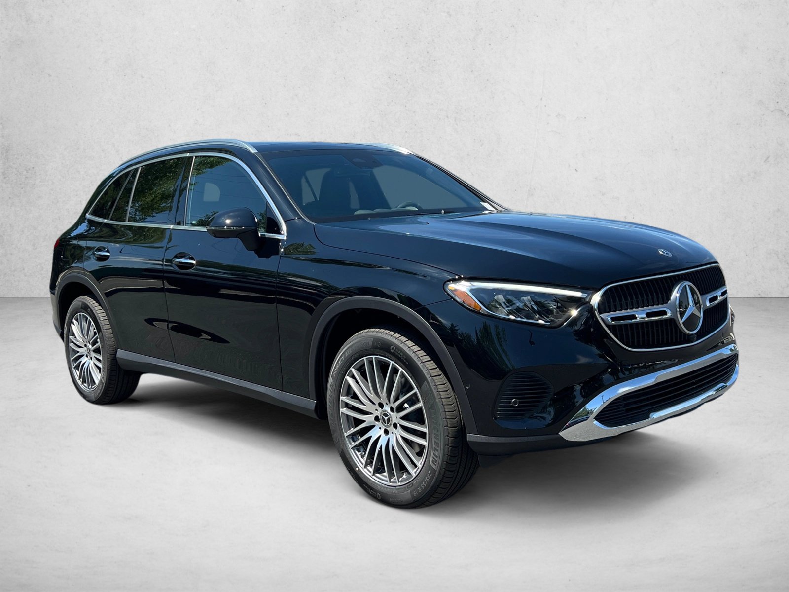 New 2026 Mercedes-Benz GLC 300 4MATIC image 3