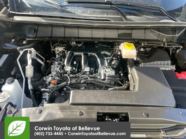 Used 2025 Nissan Pathfinder SL AWD/4WD image 29