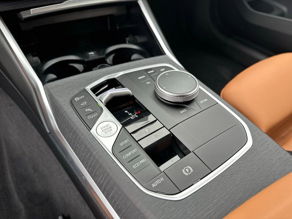 New 2026 BMW 330i xDrive Sedan w/ Premium Package image 34