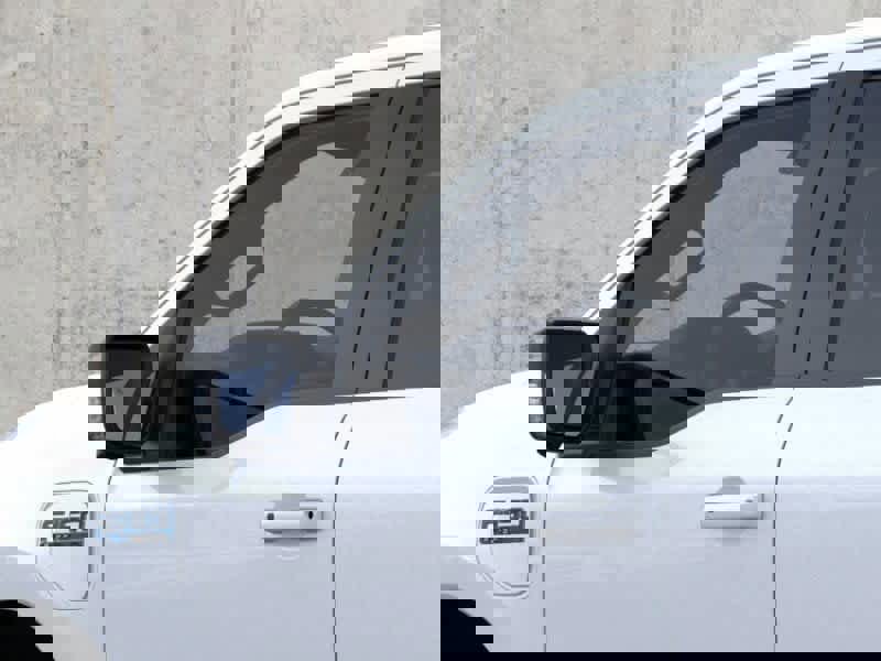 New 2025 Ford F150 Lightning Flash image 20