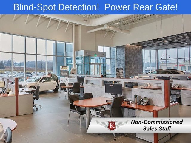 Used 2023 Subaru Forester Premium AWD/4WD image 31