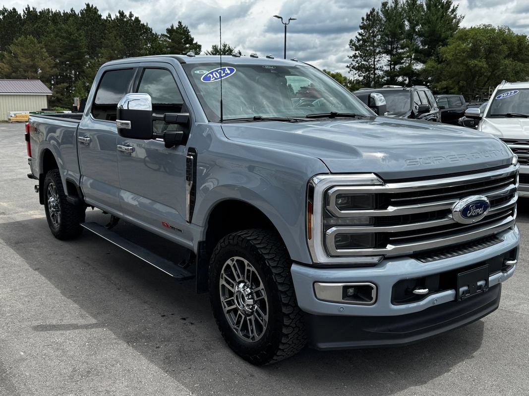 Used 2024 Ford F350 Limited w/ FX4 Off-Road Package AWD/4WD image 8