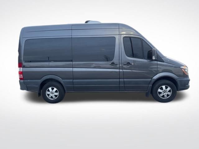 Used 2018 Mercedes-Benz Sprinter 2500 image 10