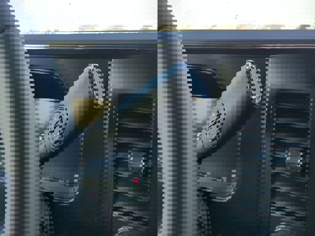 New 2026 Ford F350 Lariat w/ Lariat Ultimate Package image 12