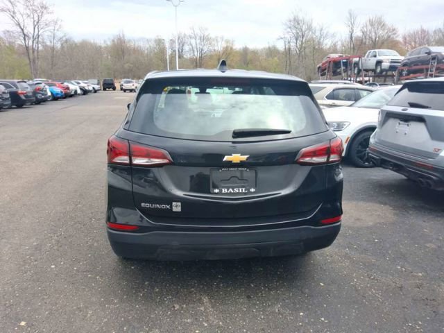 Used 2024 Chevrolet Equinox LS FWD image 11