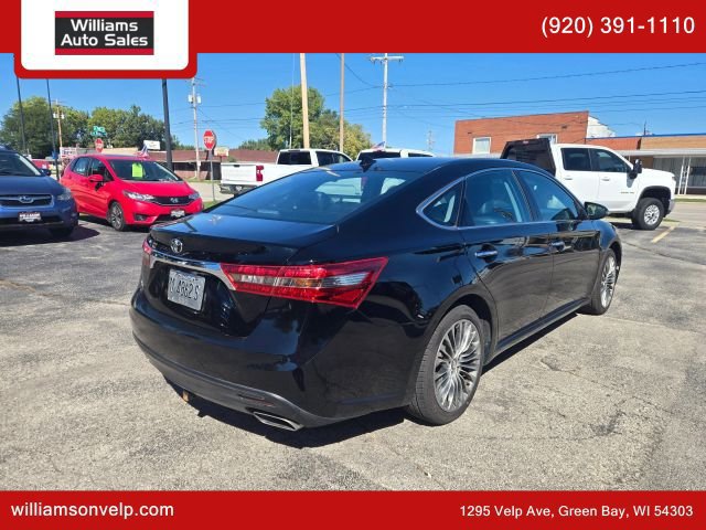 Used 2016 Toyota Avalon Limited w/ Toyota Safety Sense Package FWD image 4