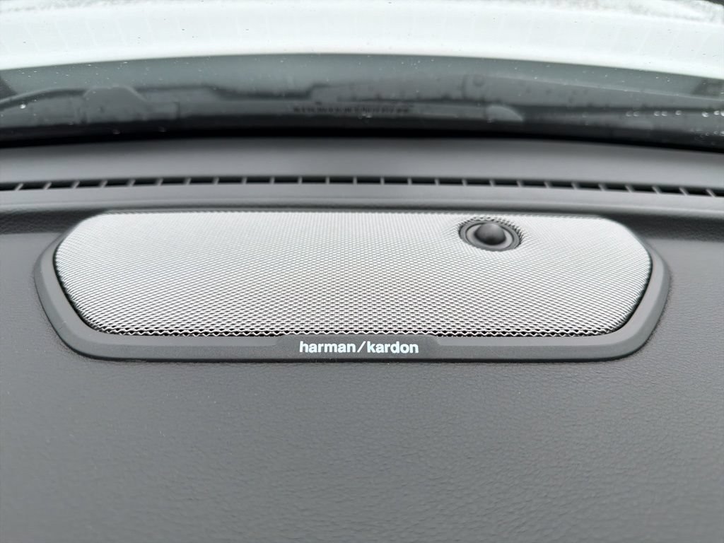 New 2026 RAM 3500 Laramie AWD/4WD image 37