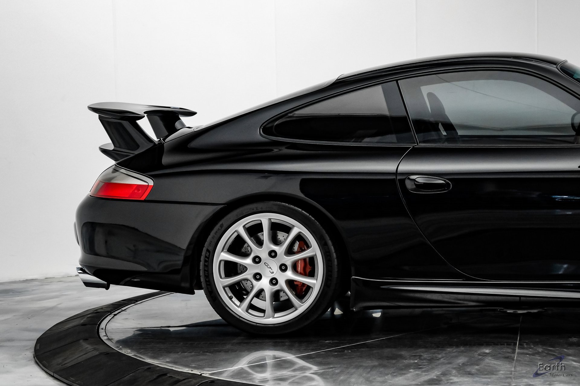 Used 2004 Porsche 911 GT3 image 17