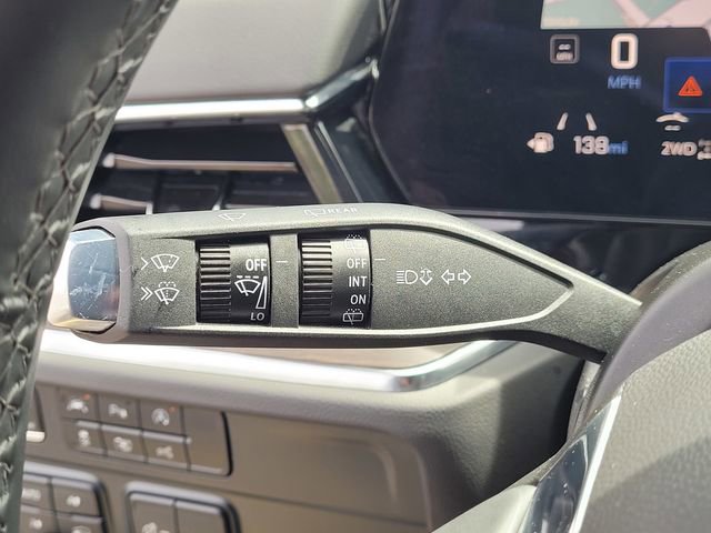 Used 2025 Chevrolet Tahoe LT image 17