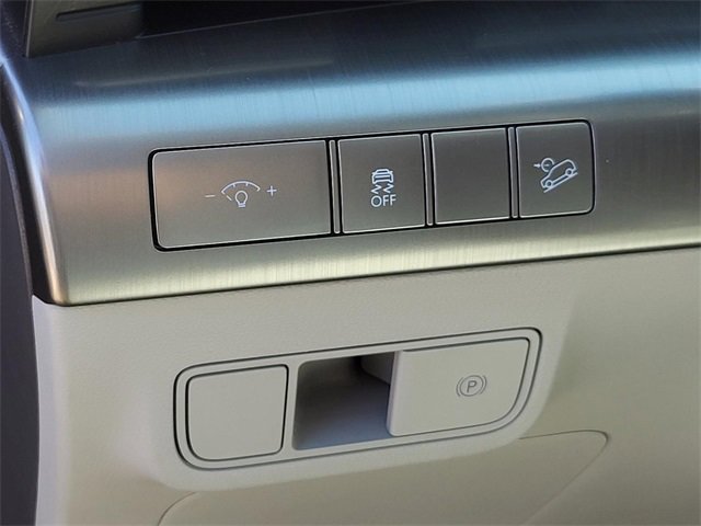 Certified 2025 Hyundai Kona SEL image 19