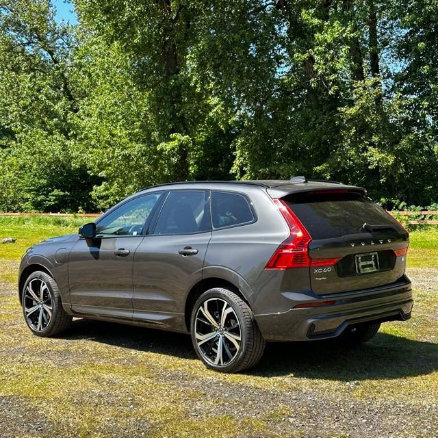Used 2024 Volvo XC60 T8 Ultimate w/ Protection Package Premier AWD/4WD image 7