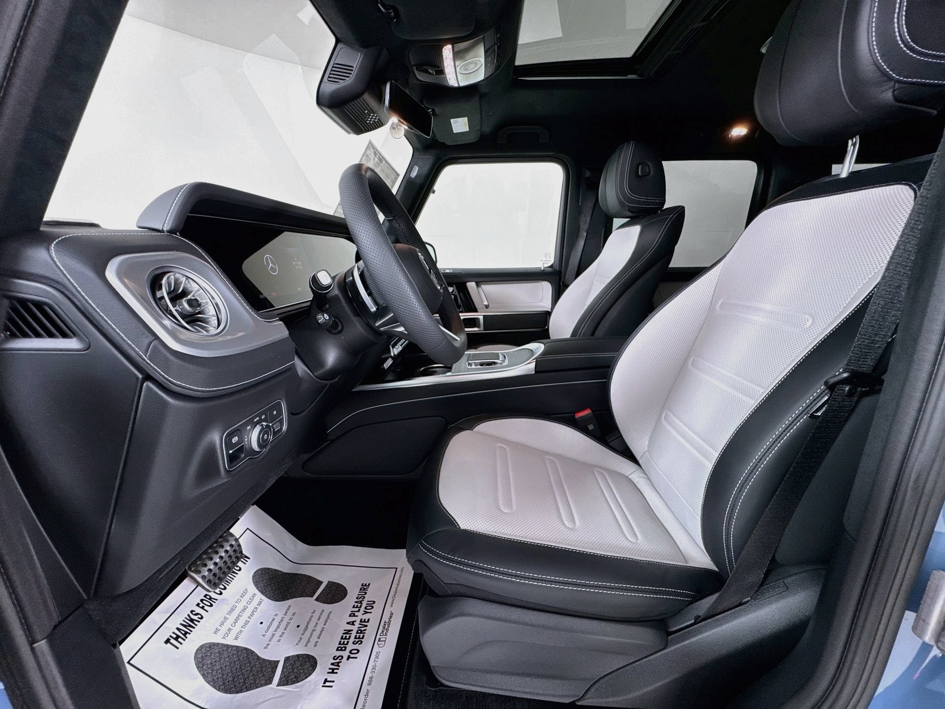 New 2027 Mercedes-Benz G 580 e image 23