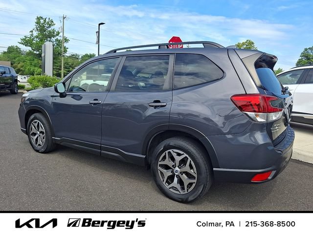 Used 2021 Subaru Forester Premium w/ Popular Package #1 AWD/4WD image 8