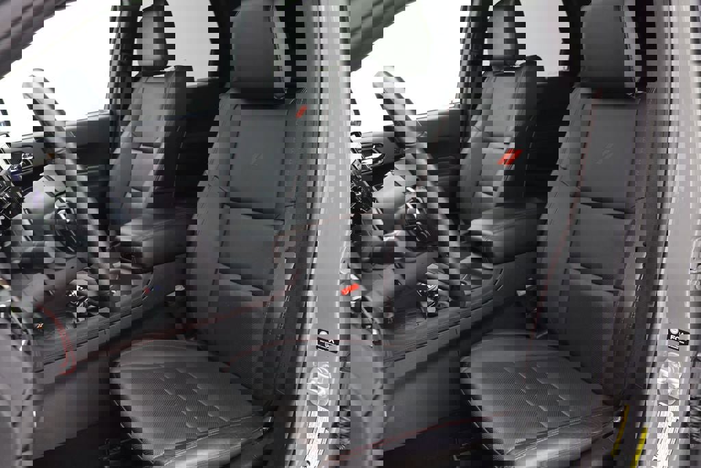 Used 2025 Dodge Durango GT image 17