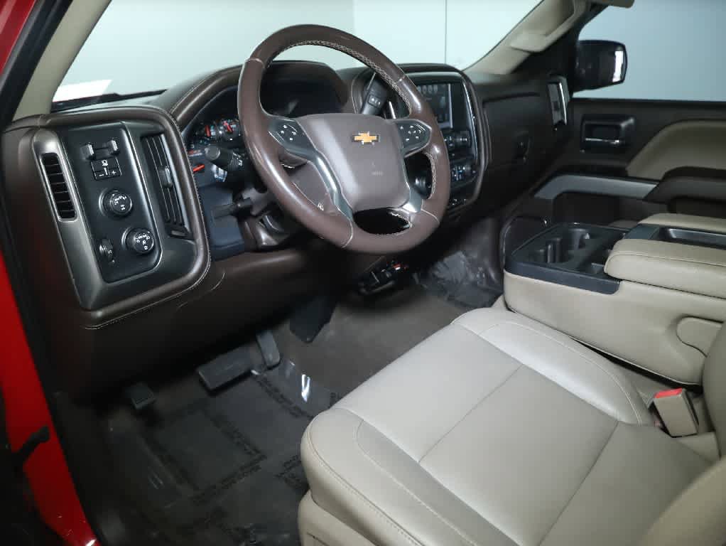 Used 2018 Chevrolet Silverado 1500 LTZ Z71 AWD/4WD image 17