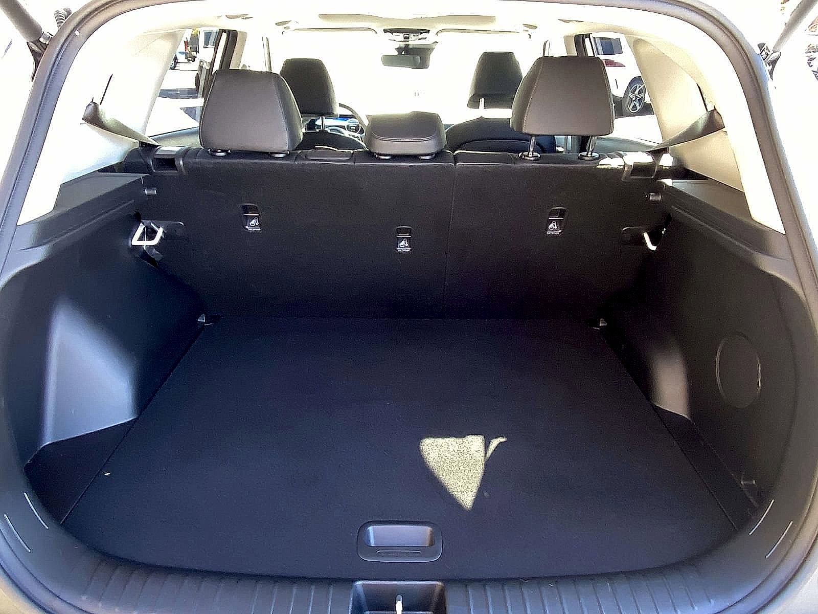 Used 2025 Kia Seltos SX w/ SX Sunroof Package image 11