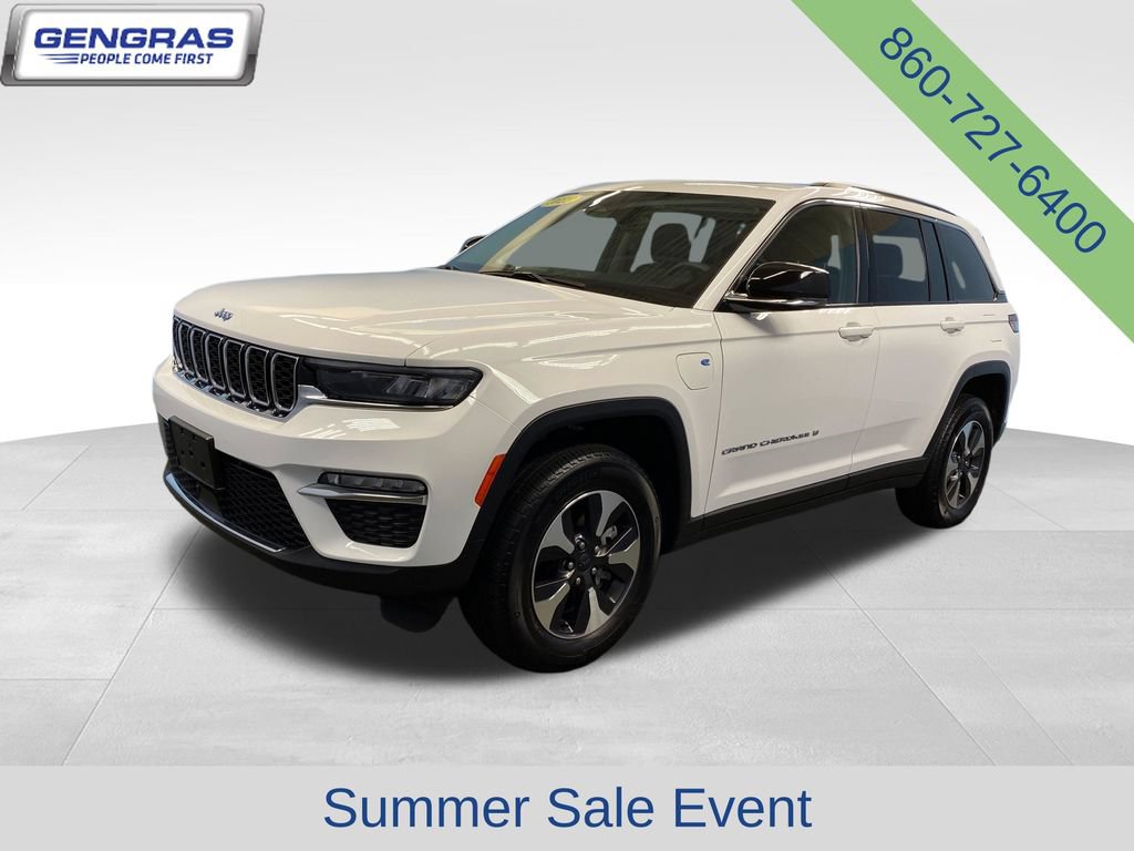 Used 2023 Jeep Grand Cherokee 4WD 4xe image 4