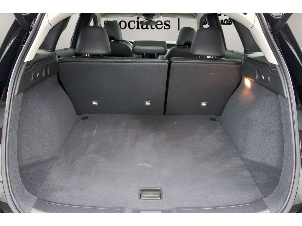 Used 2021 INFINITI QX50 Sensory image 30