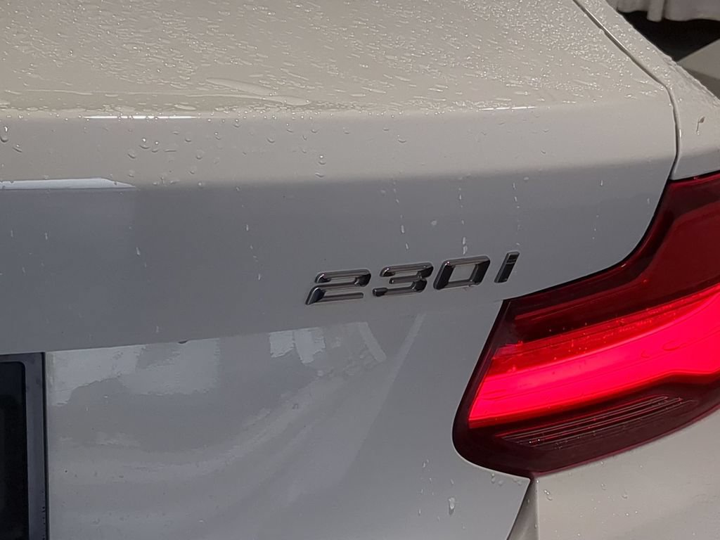 Used 2018 BMW 230i Coupe RWD image 13