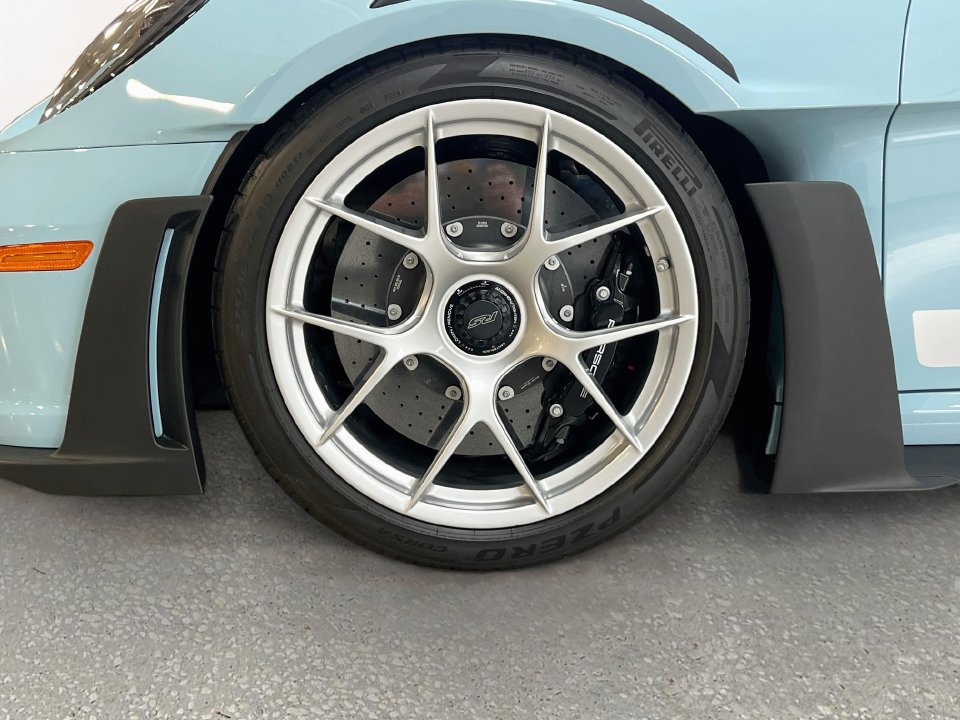Certified 2025 Porsche 911 GT3 RS RWD image 30