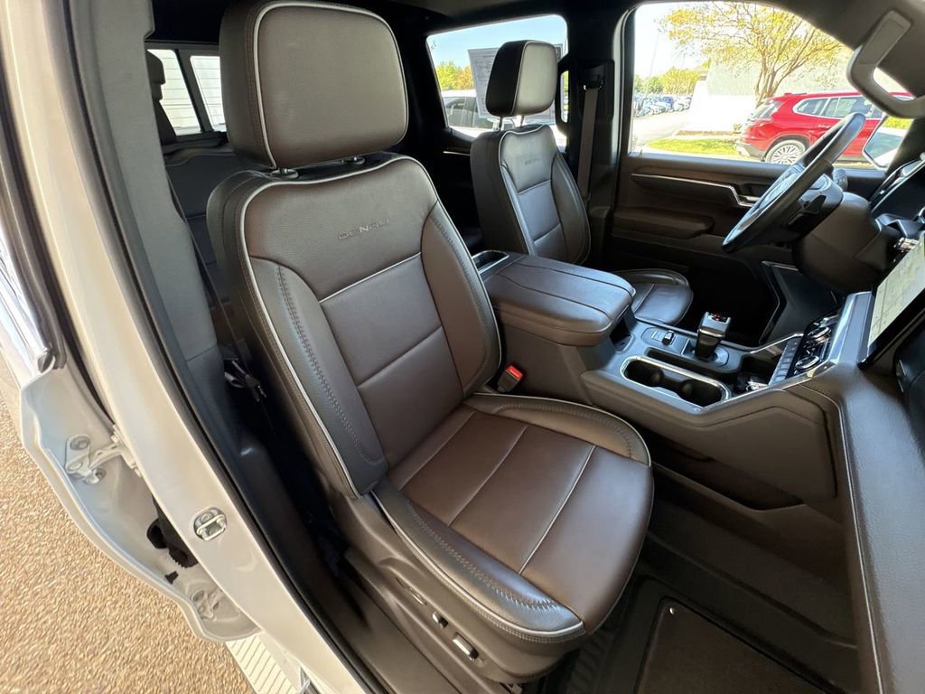 Certified 2024 GMC Sierra 1500 Denali w/ Technology Package AWD/4WD image 29