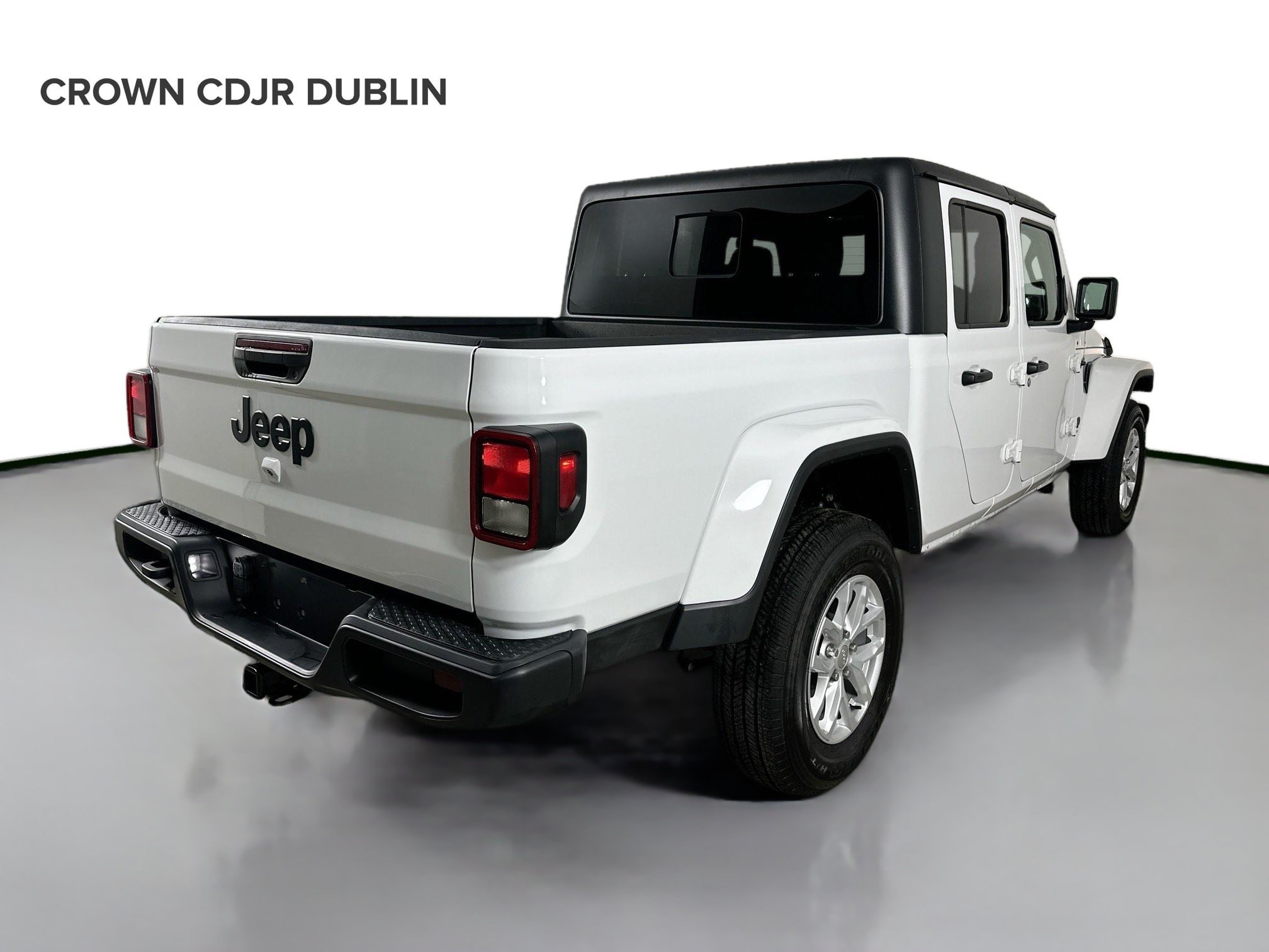 Used 2023 Jeep Gladiator Sport AWD/4WD image 5
