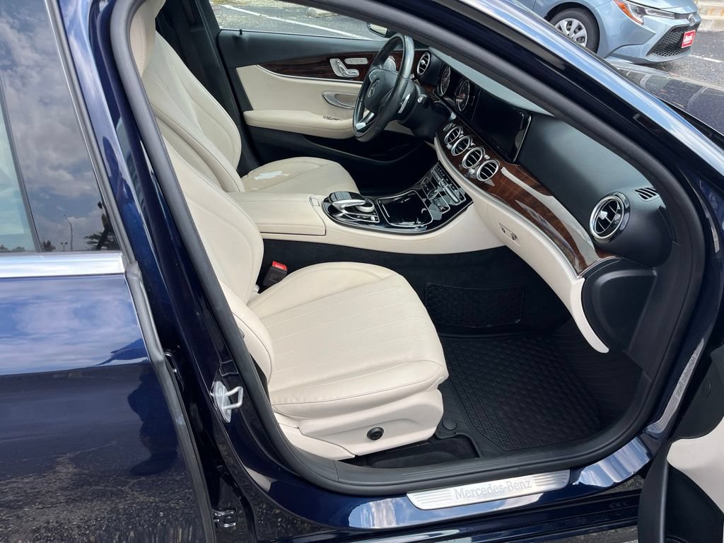 Used 2018 Mercedes-Benz E 300 4MATIC image 49