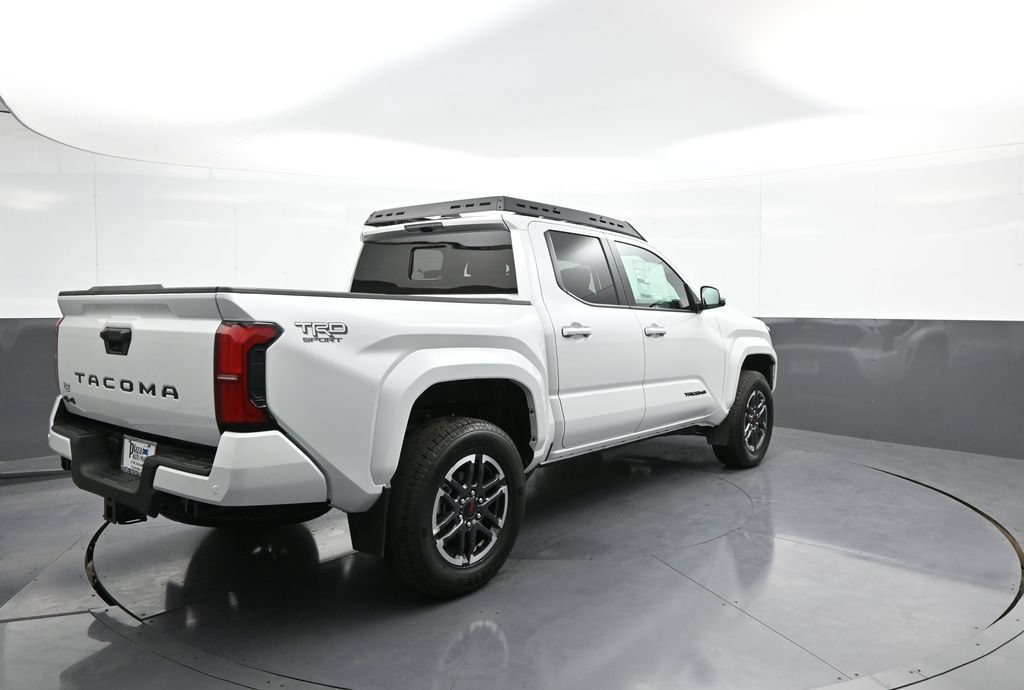New 2024 Toyota Tacoma TRD Sport w/ TRD Sport Upgrade Package AWD/4WD image 6