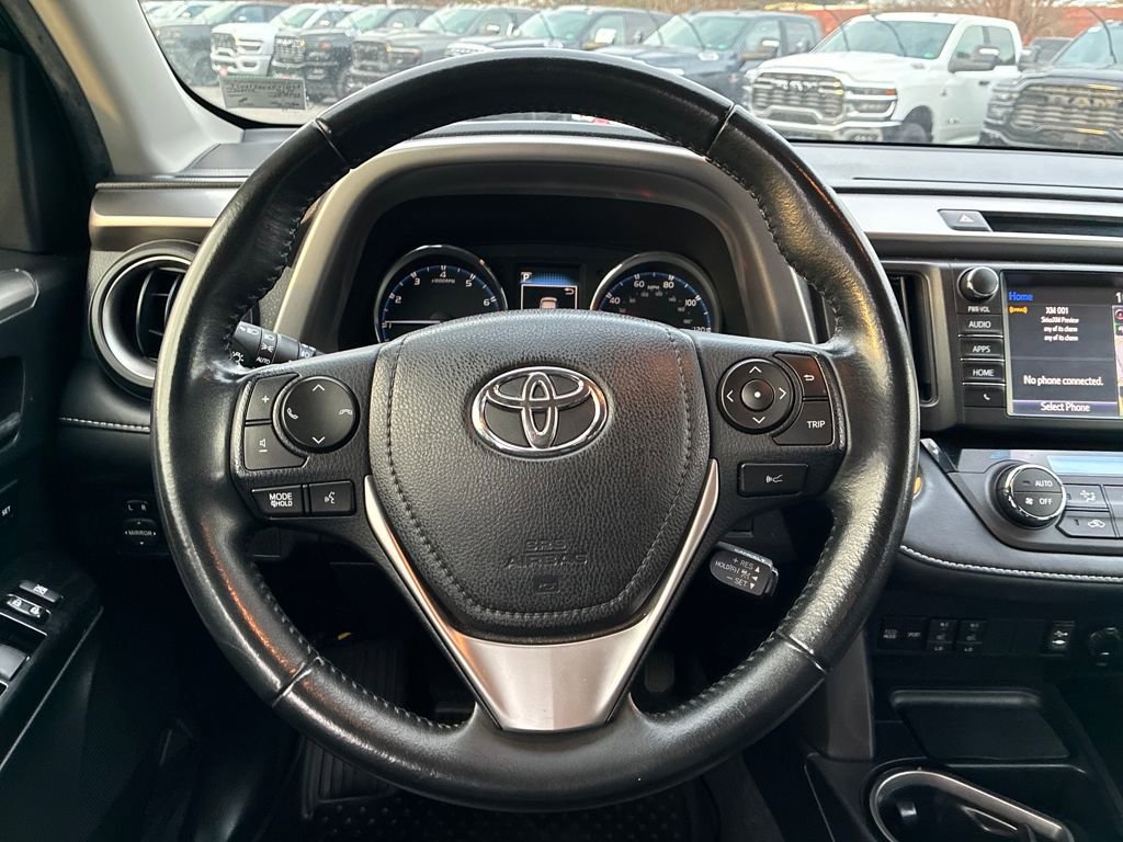 Used 2017 Toyota RAV4 Limited image 14