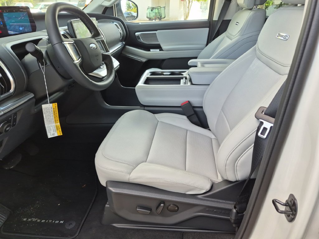 New 2027 Ford Expedition Max Platinum w/ Driver's Package AWD/4WD image 15