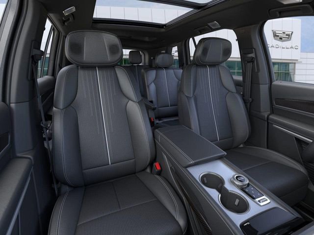 New 2026 Cadillac Vistiq Sport image 16