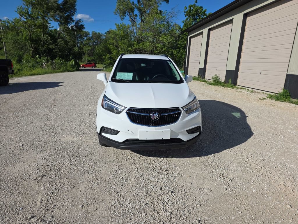 Used 2021 Buick Encore Preferred AWD/4WD image 3