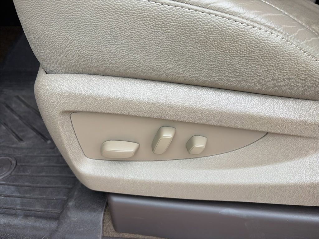 Used 2017 GMC Sierra 1500 SLT w/ Texas SLT Premium Package image 14