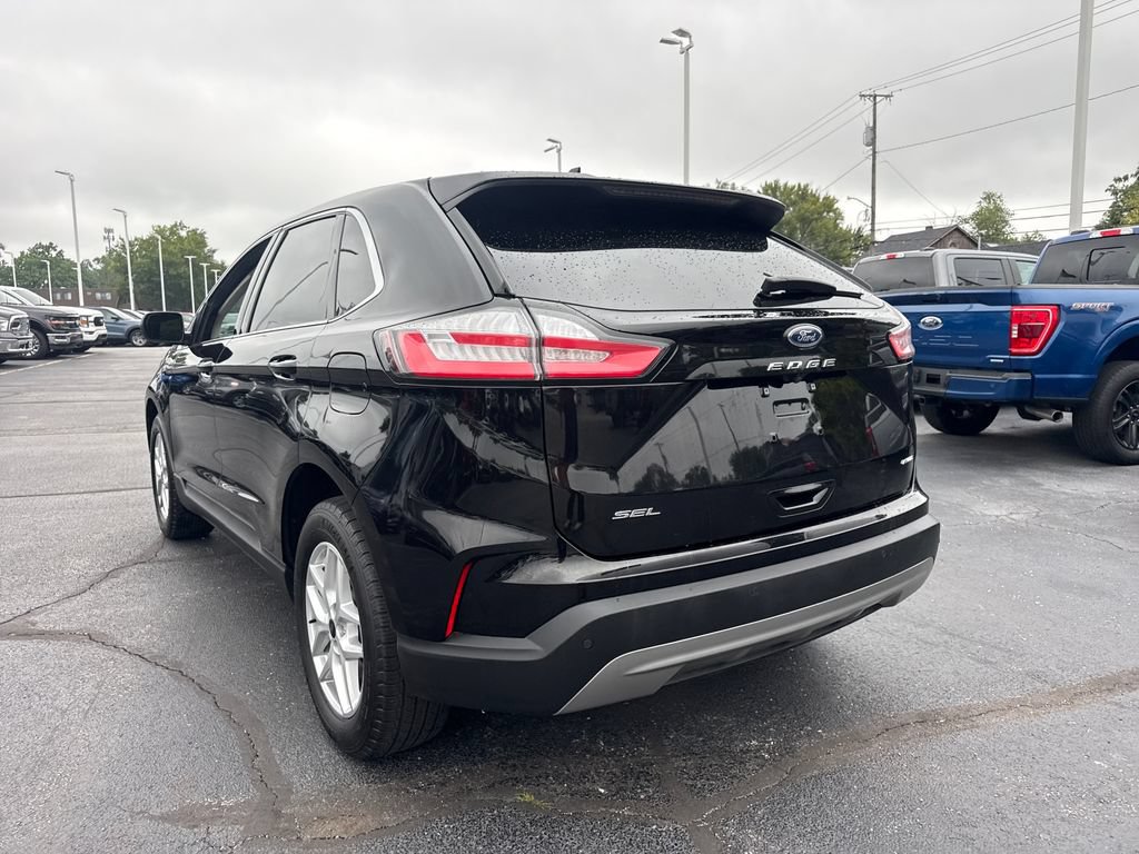 Used 2024 Ford Edge SEL w/ Convenience Package AWD/4WD image 11