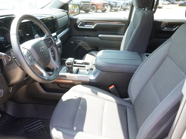 Used 2026 Chevrolet Silverado 1500 RST AWD/4WD image 19