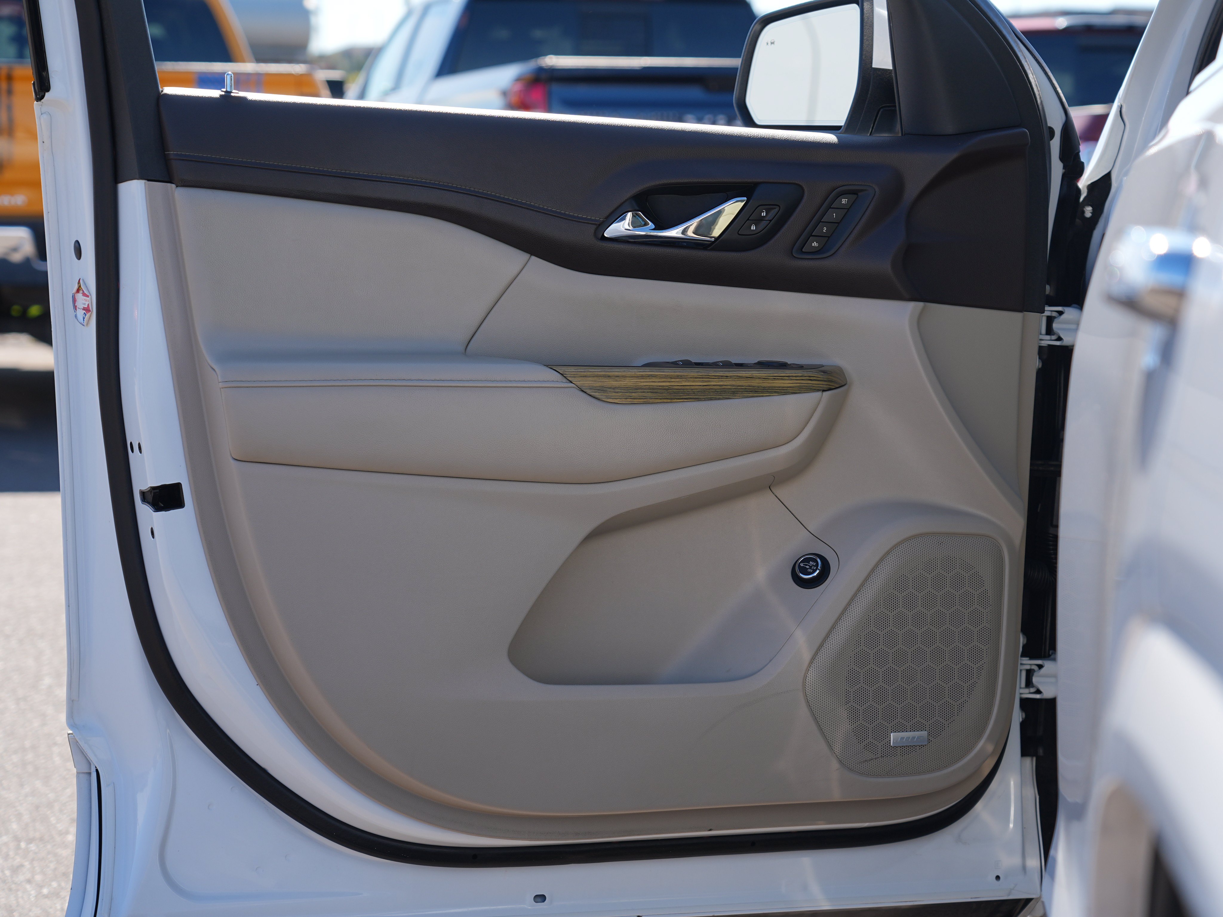 Used 2019 GMC Acadia Denali FWD image 14