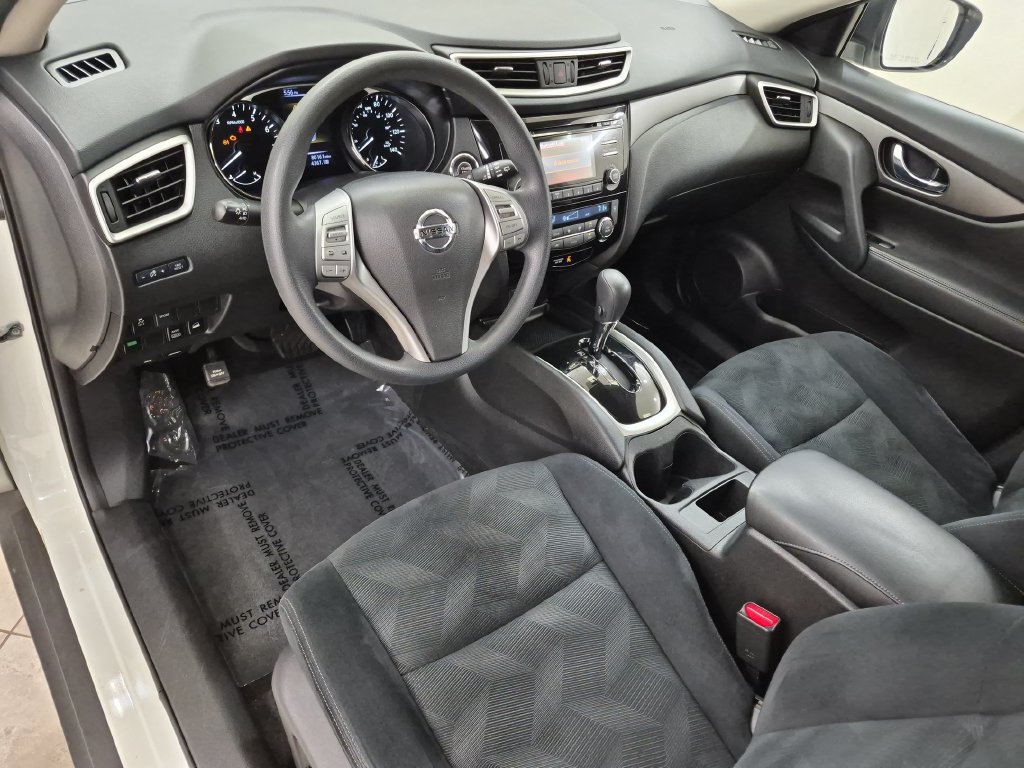 Used 2016 Nissan Rogue SV AWD/4WD image 14