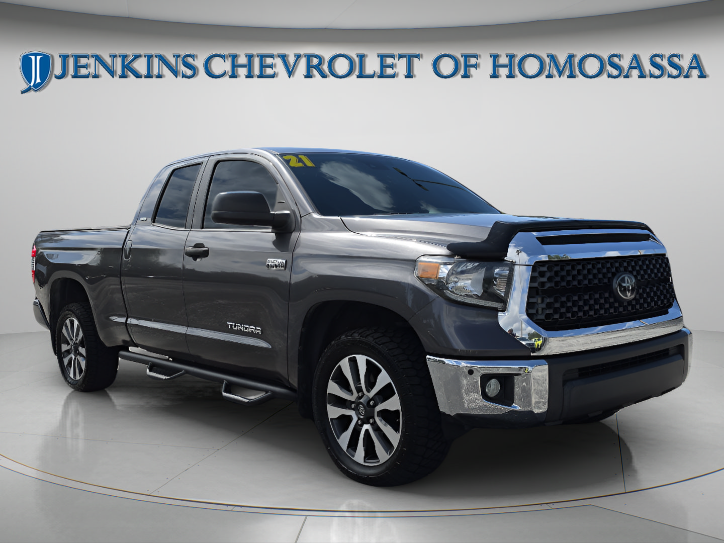 Used 2021 Toyota Tundra SR5 RWD image 1