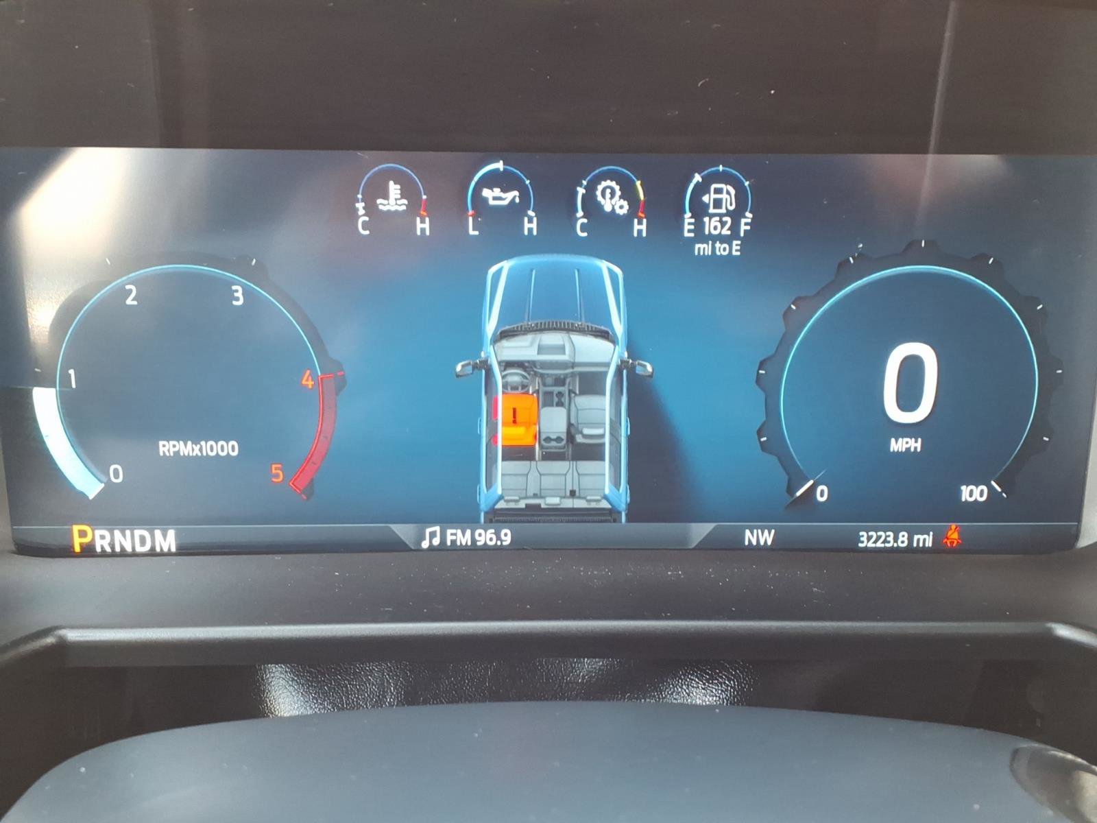 Used 2025 Ford F350 Lariat AWD/4WD image 27
