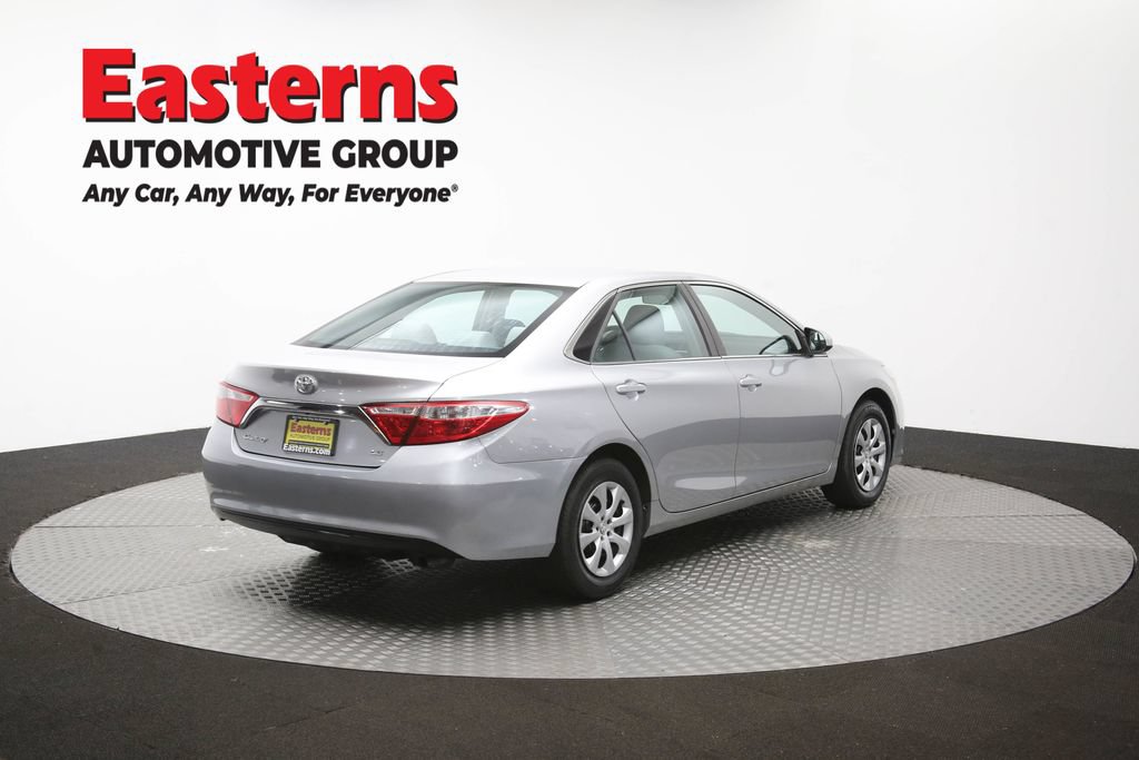 Used 2015 Toyota Camry LE FWD image 39